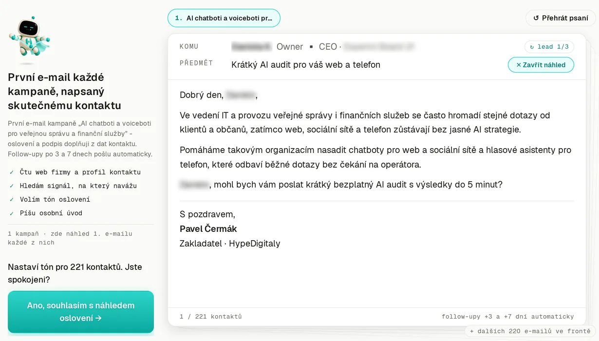Náhled prvního e-mailu: komu (jméno a firma rozmazané), předmět Krátký AI audit pro váš web a telefon, krátký text a podpis Pavel Čermák